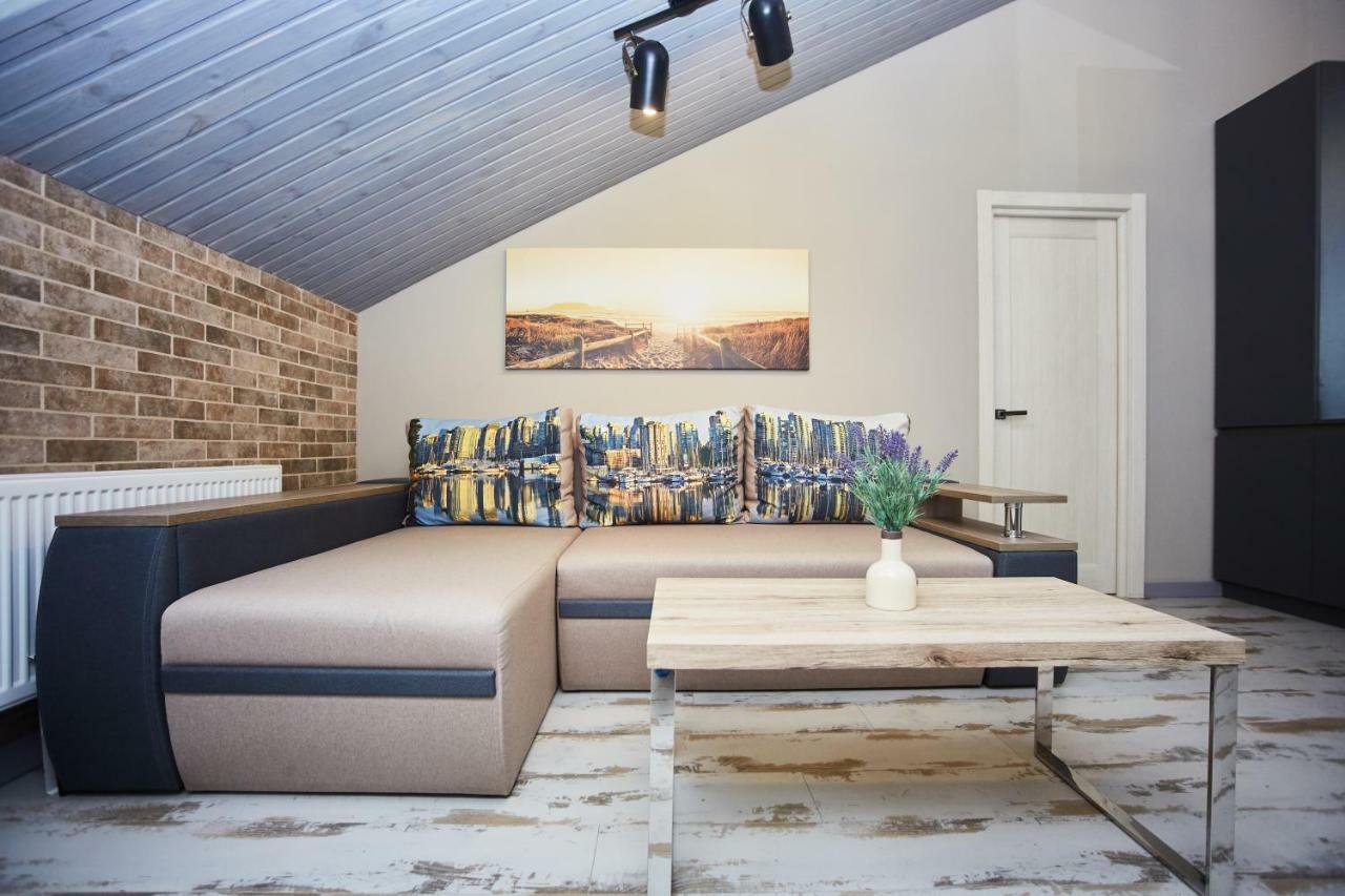 Luxury Apartment In The Heart Odessa Buitenkant foto