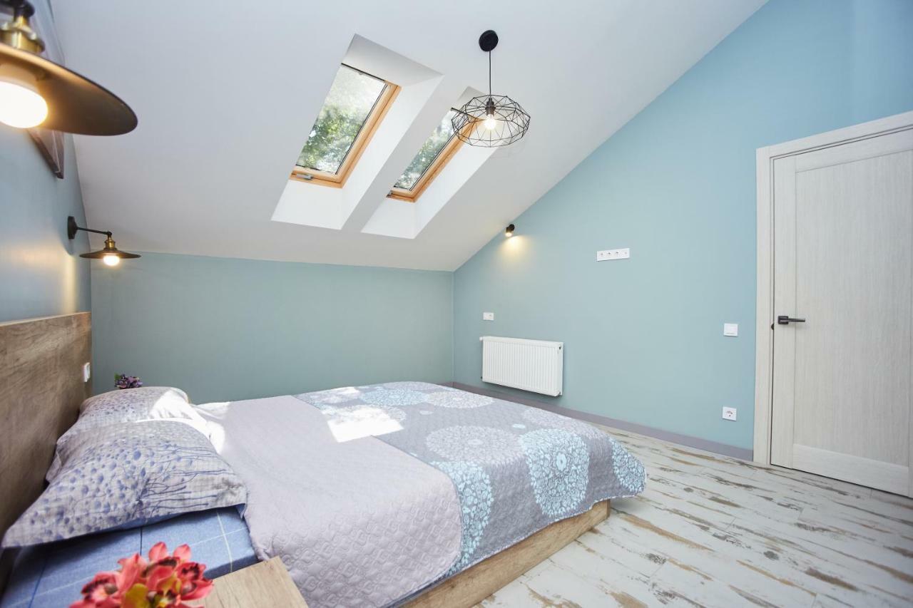 Luxury Apartment In The Heart Odessa Buitenkant foto