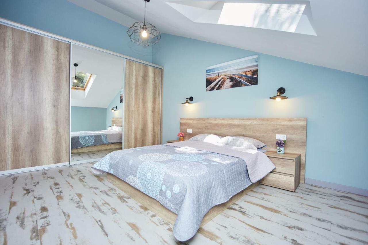 Luxury Apartment In The Heart Odessa Buitenkant foto