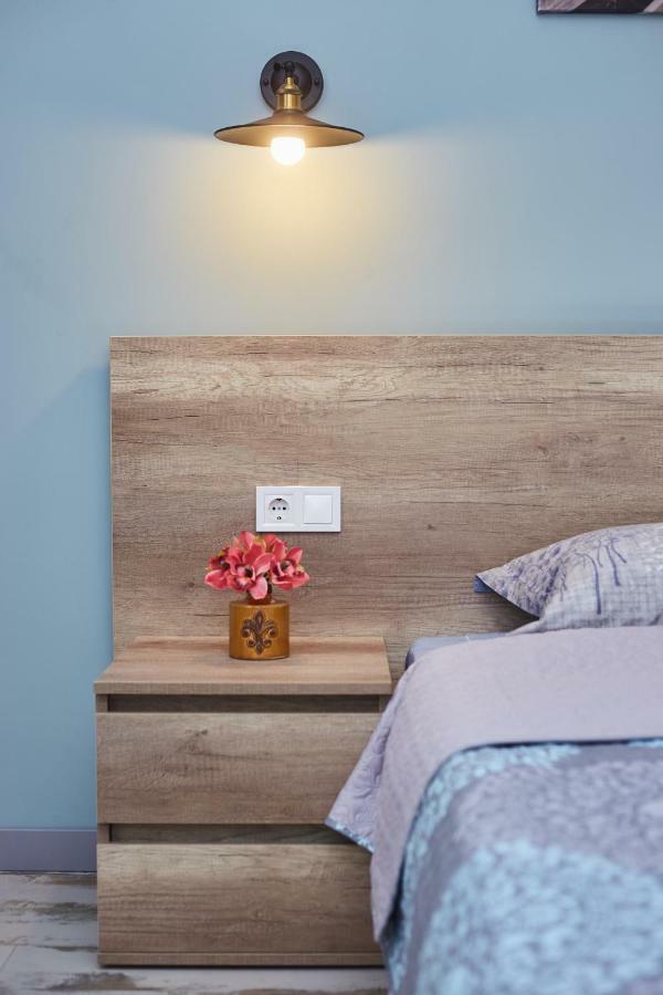 Luxury Apartment In The Heart Odessa Buitenkant foto